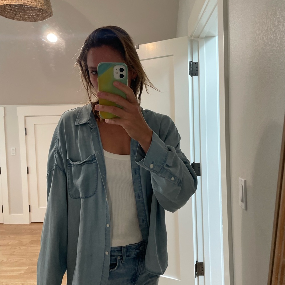 Vintage denim oversized button down - Picture 4 of 5